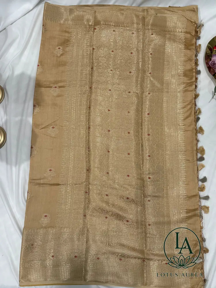 Champagne Gold Handwoven Banarasi Moonga Silk Saree - Banarasi Moonga Silk Saree
