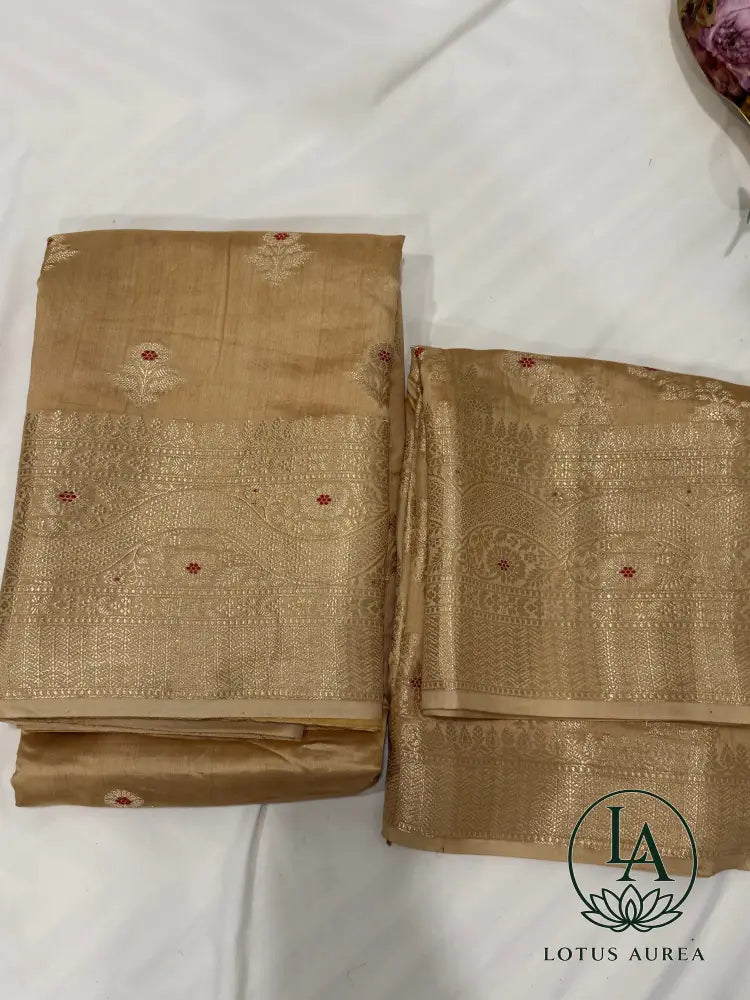Champagne Gold Handwoven Banarasi Moonga Silk Saree - Banarasi Moonga Silk Saree