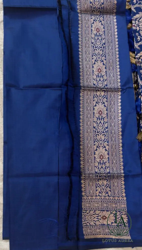 Royal Indigo Handwoven Pure Banarasi Silk Saree - Banarasi Jaal weave Saree