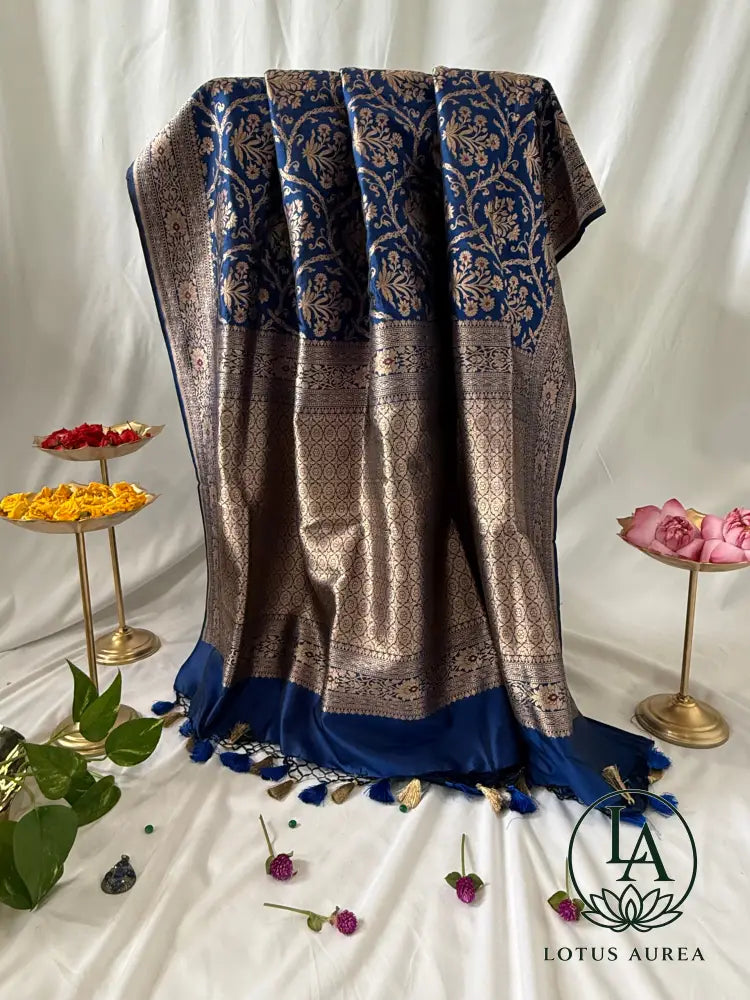 Royal Indigo Handwoven Pure Banarasi Silk Saree - Banarasi Jaal weave Saree