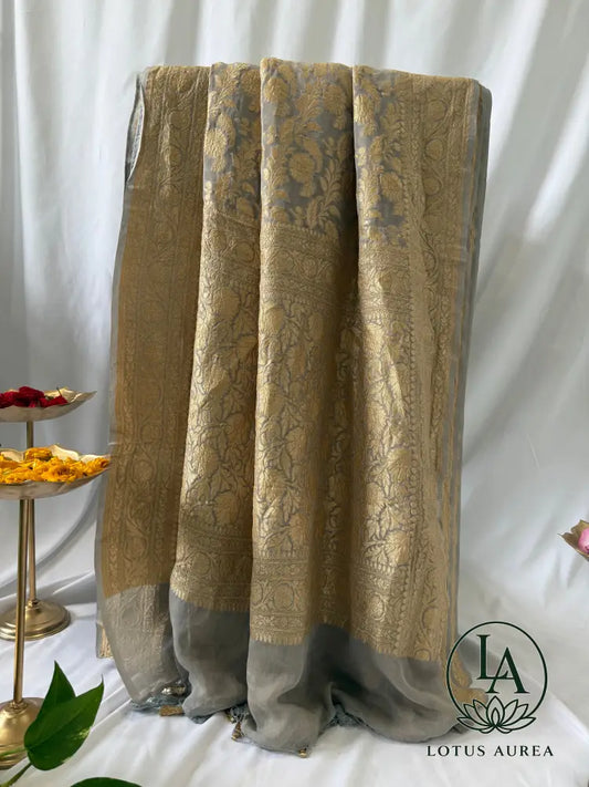 Silver Mist Heritage – Handwoven Pure Banarasi Khaddi Georgette Saree with Grand Floral Jaal Pallu - Banarasi Khaddi